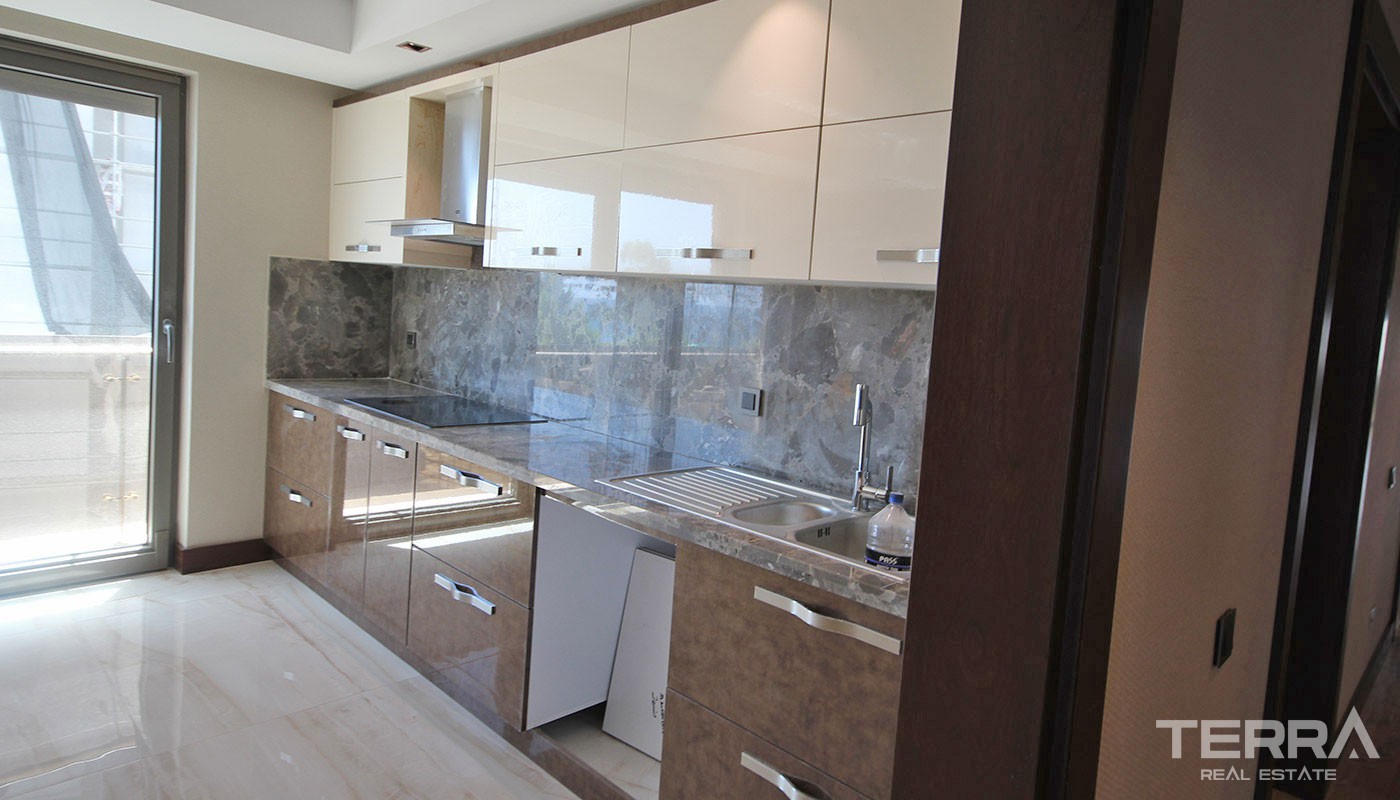Exclusive Seafront Apartment in Antalya Konyaaltı - 20092