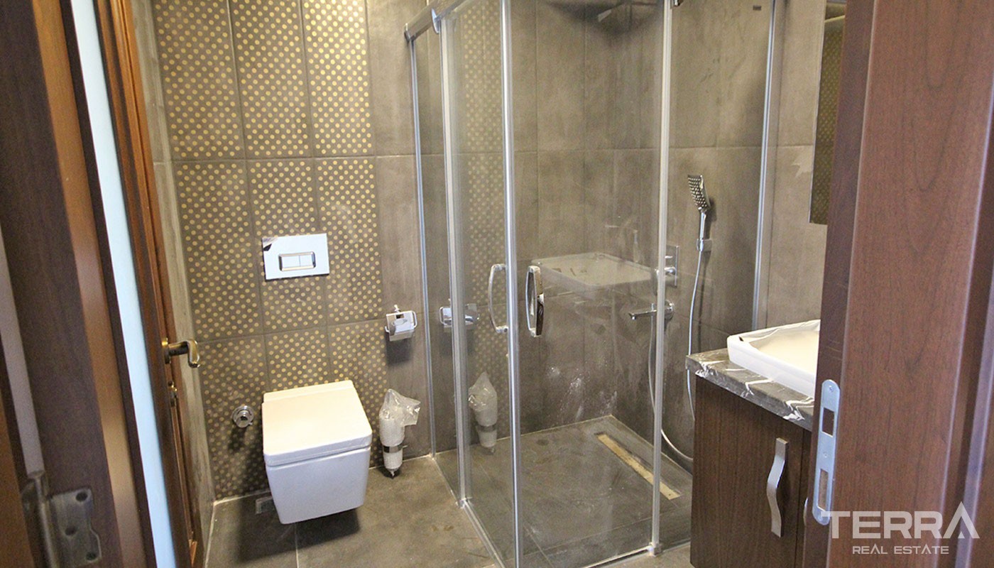 Exclusive Seafront Apartment in Antalya Konyaaltı - 20103