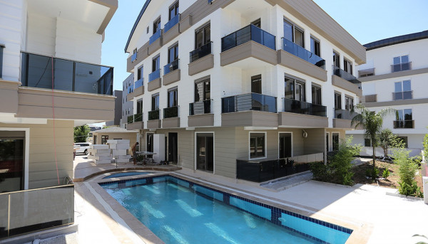 Brandneue Apartments in bester Lage in Antalya Lara