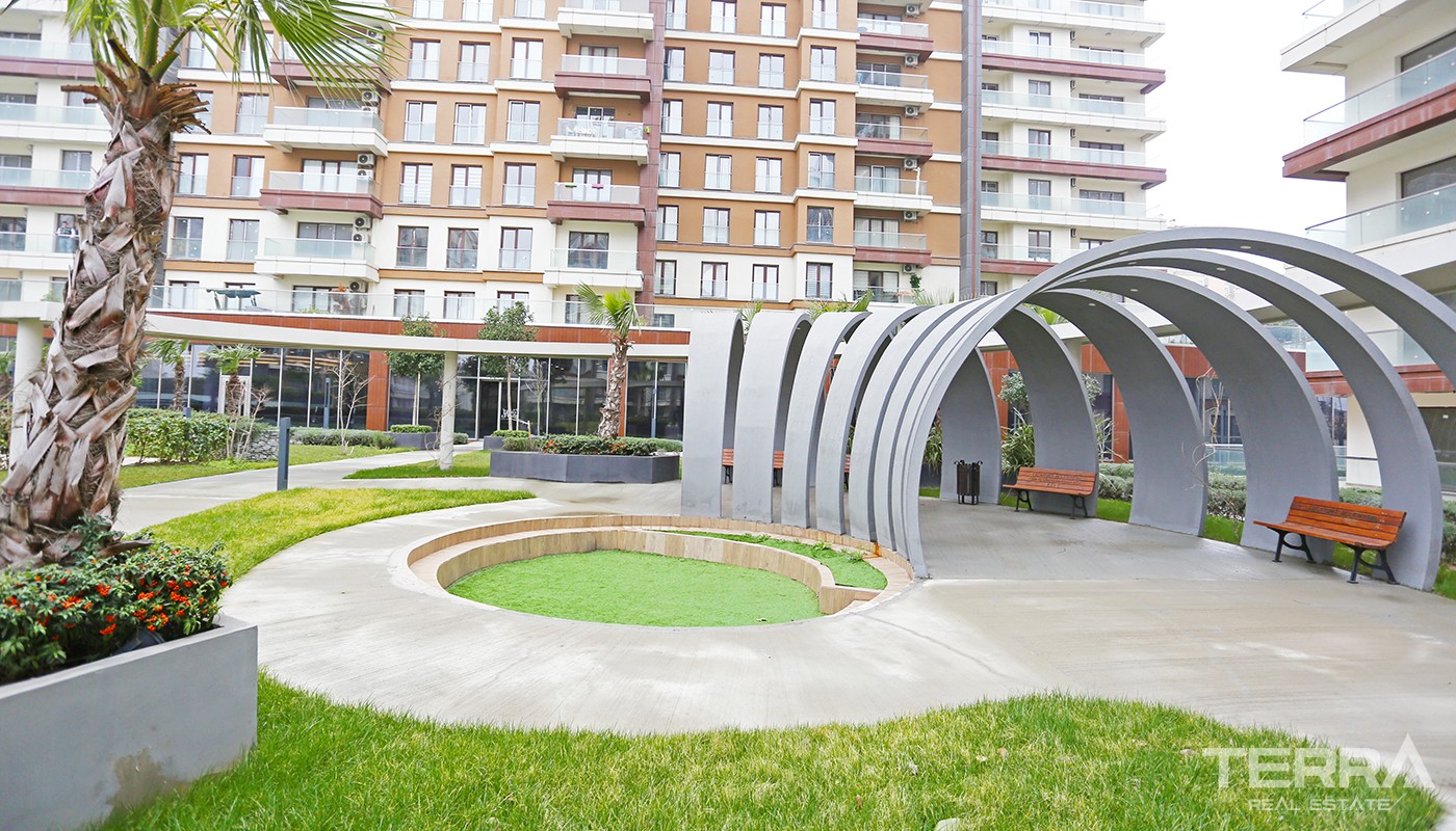 Modern Flats With Multiple Facilities in Esenyurt Istanbul - 20361