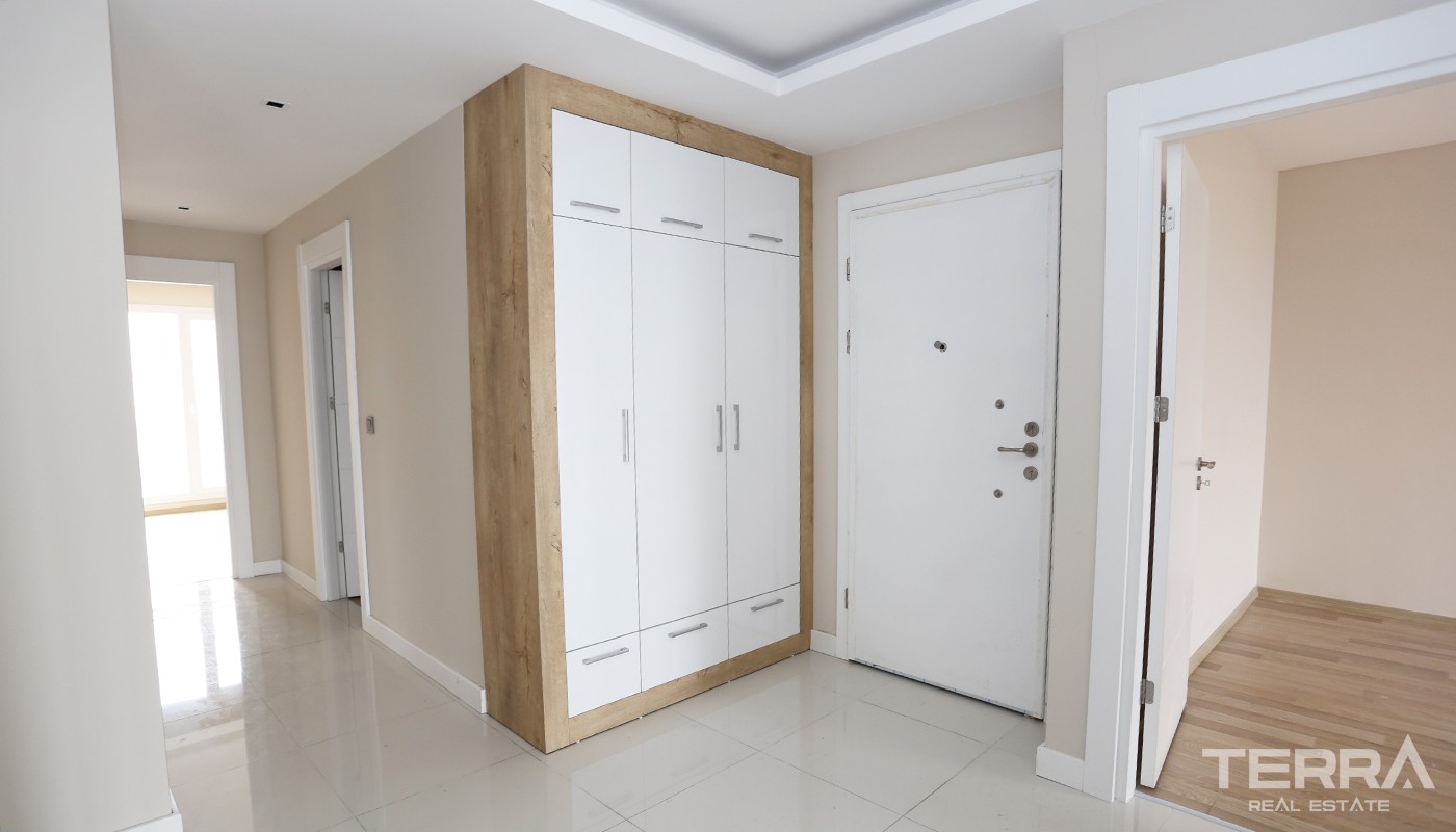 Modern Flats With Multiple Facilities in Esenyurt Istanbul - 20397