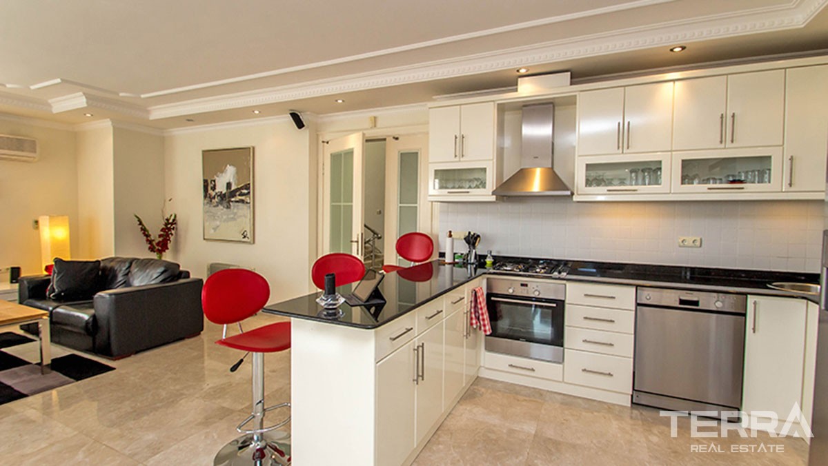 Fully Furnished Villa in Alanya Tepe with Private Pool - 20747