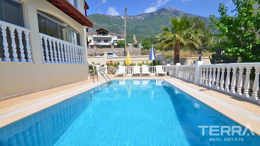 Villa in Quiet Location in Fethiye Ovacık - 21226