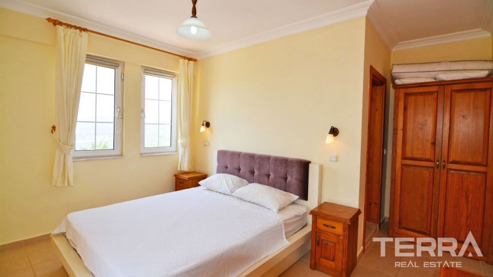 Villa in Quiet Location in Fethiye Ovacık - 30355