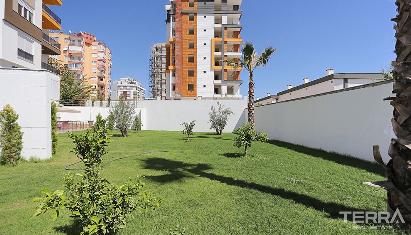 Spacious Apartments in Antalya Kepez - 21019