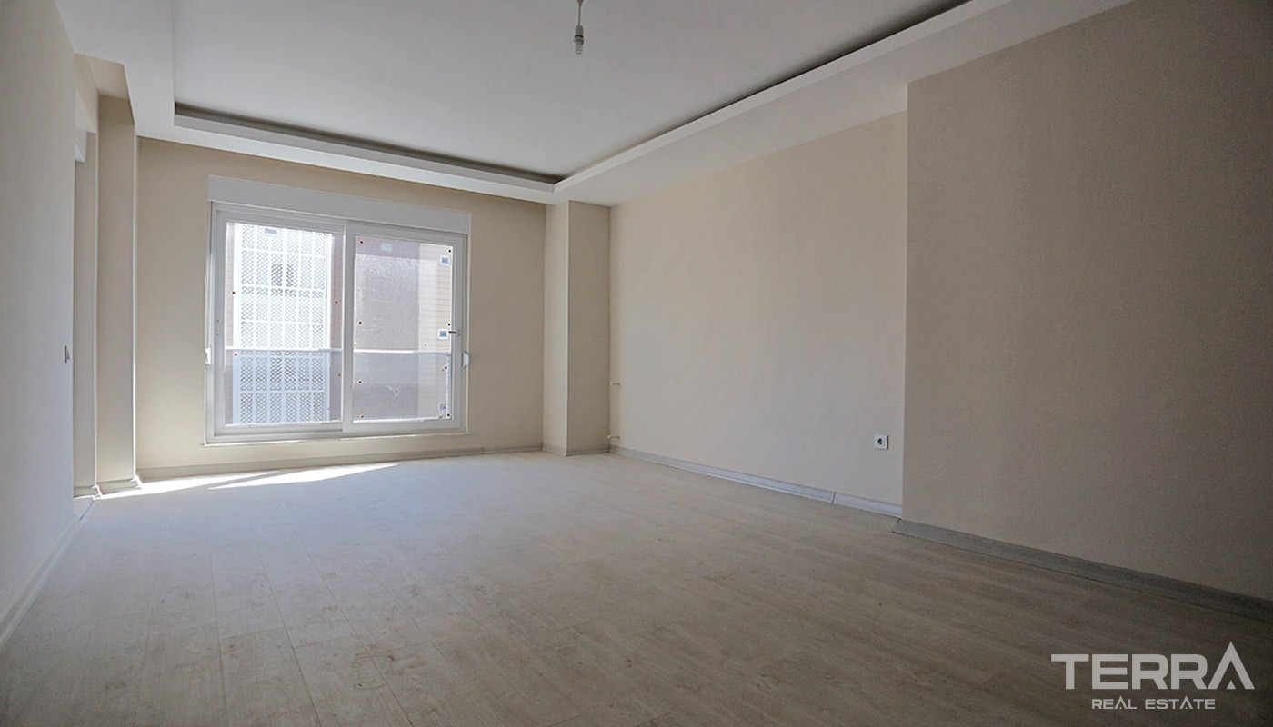 Spacious Apartments in Antalya Kepez - 21029