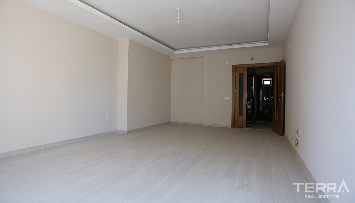Spacious Apartments in Antalya Kepez - 21030