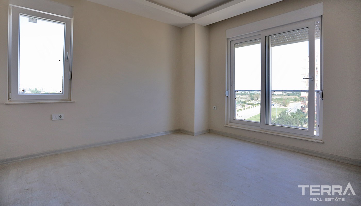 Spacious Apartments in Antalya Kepez - 21038