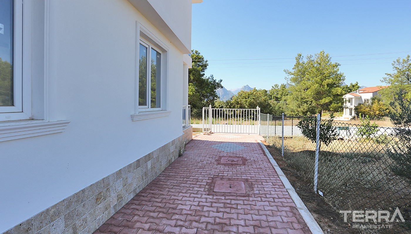 Villen in ruhiger Lage in Antalya Döşemealtı - 21050
