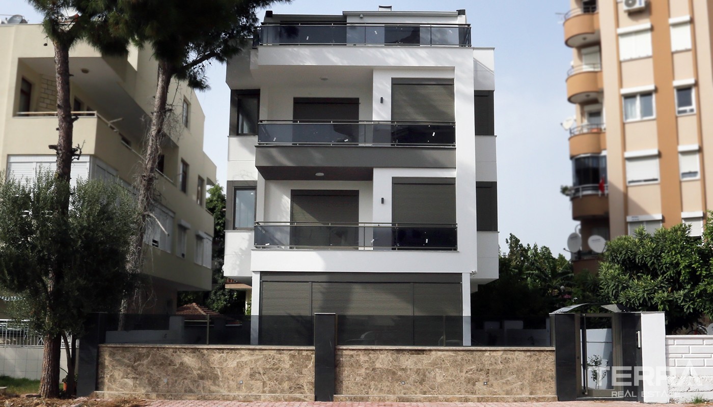 Modern Apartments in Antalya Lara Only 200 m to the Sea - 21183