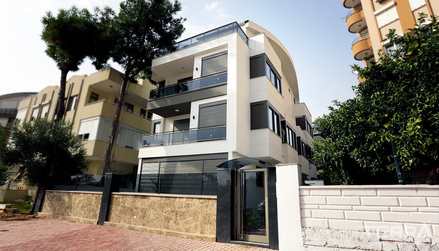 Modern Apartments in Antalya Lara Only 200 m to the Sea