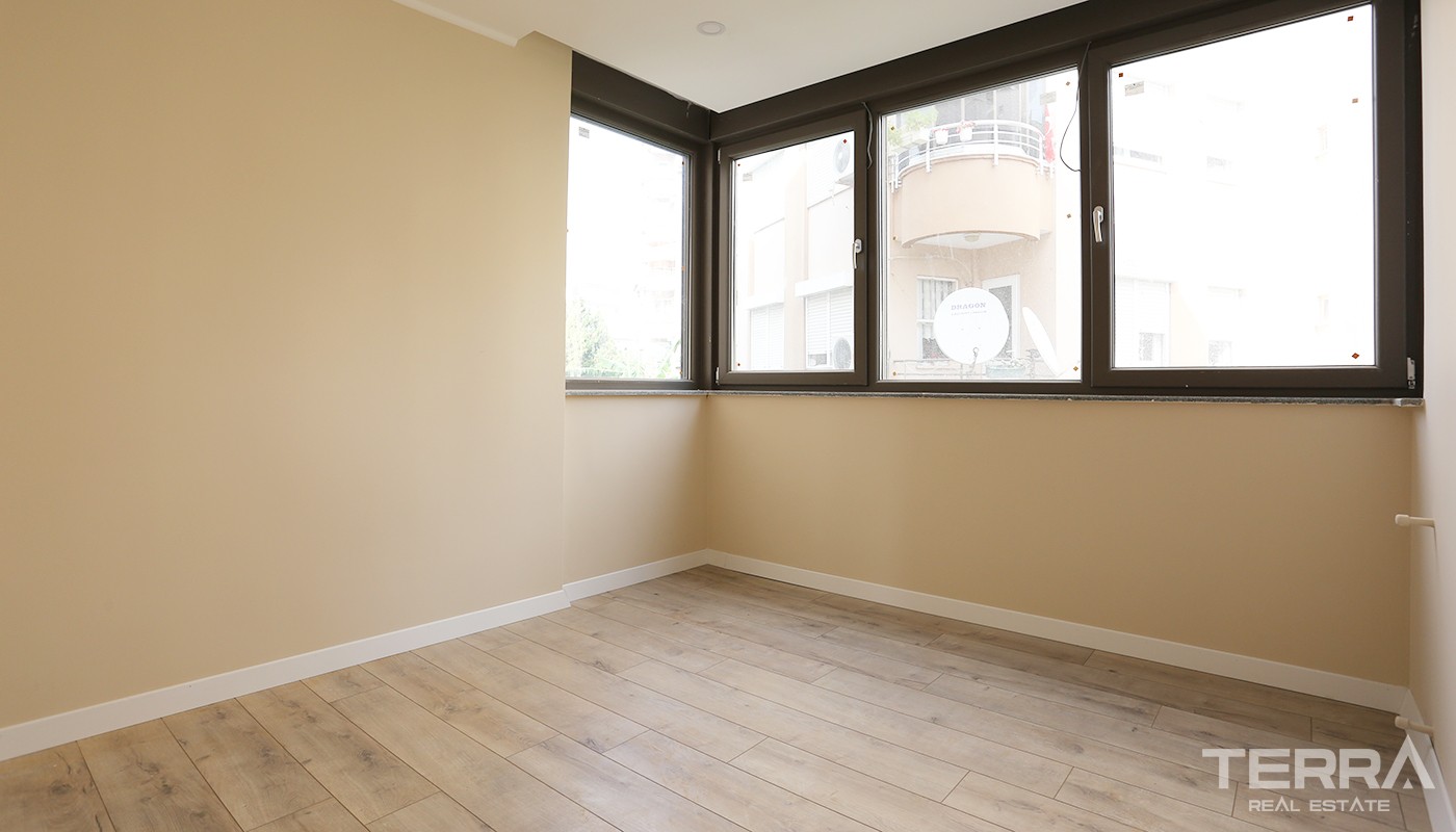 Modern Apartments in Antalya Lara Only 200 m to the Sea - 21196