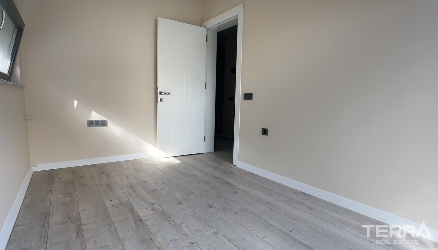 Modern Apartments in Antalya Lara Only 200 m to the Sea - 21203