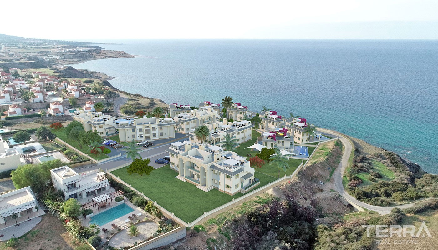 Kıbrıs Girne'de Satılık Deniz Manzaralı Villalar