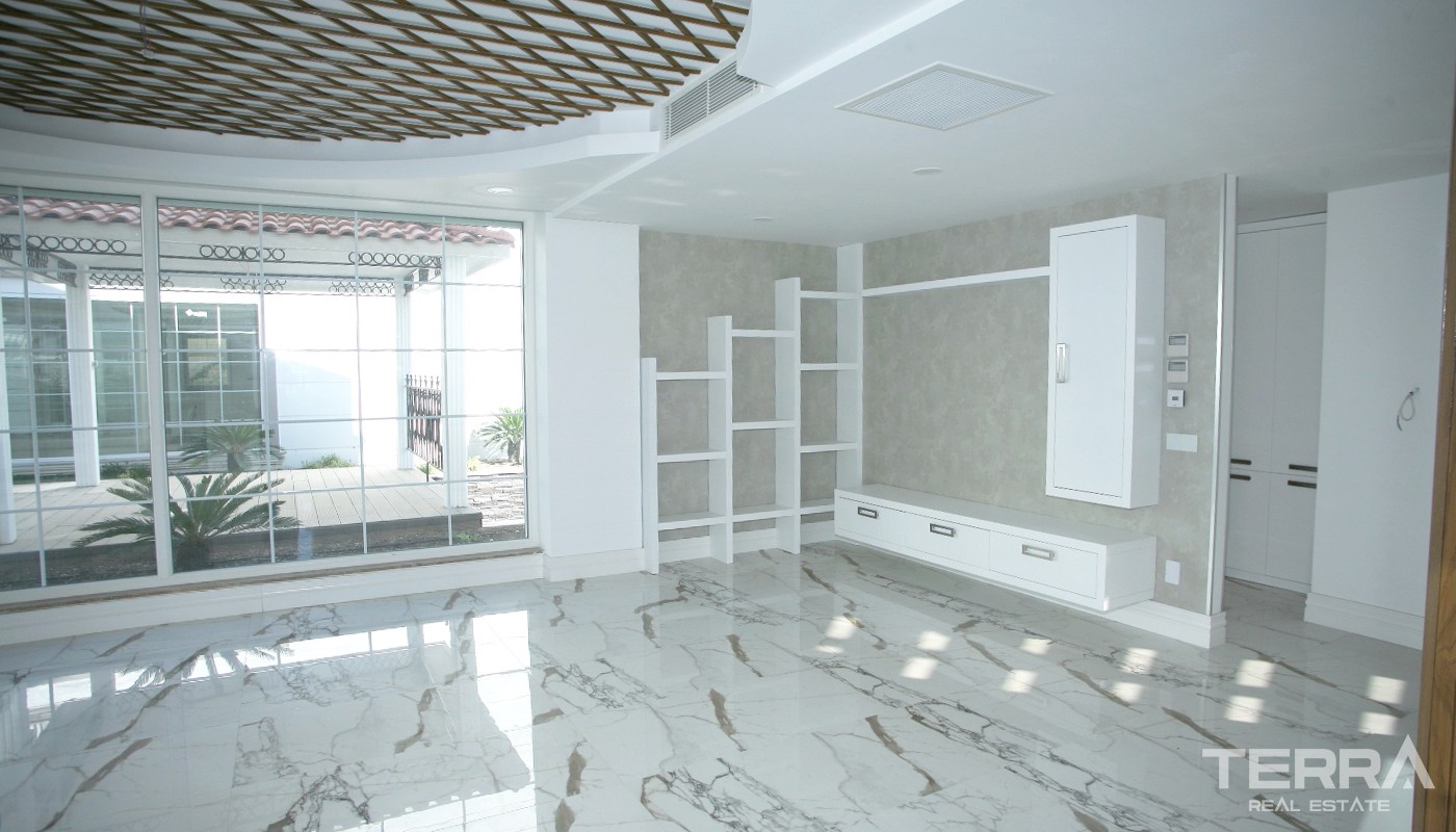 Antalya Lara'da Satılık Lüks Villalar - 21375