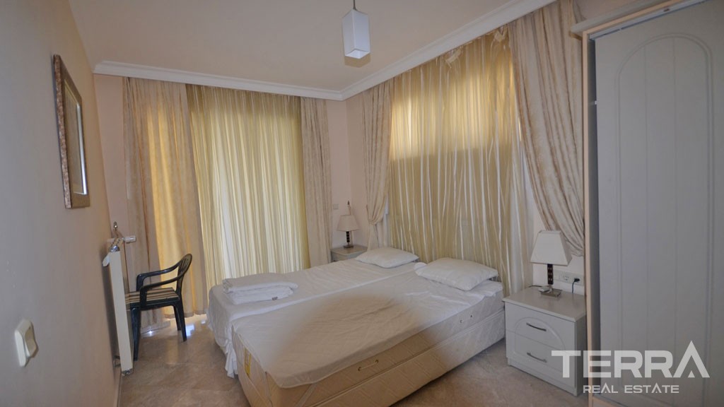 Beachfront Villa With Private Pool in Çalış Fethiye - 21541