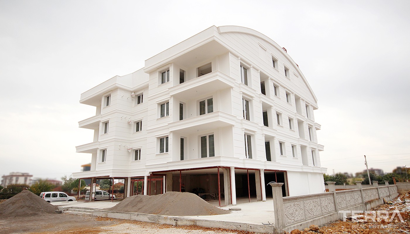 Entire 4-Storey Building for Sale in Antalya Kepez - 21658