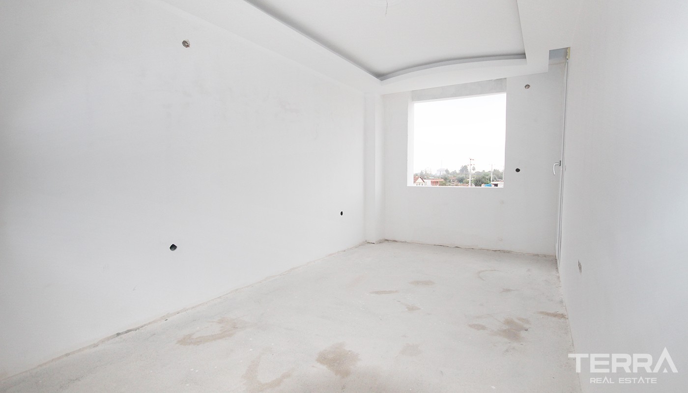 Entire 4-Storey Building for Sale in Antalya Kepez - 21665