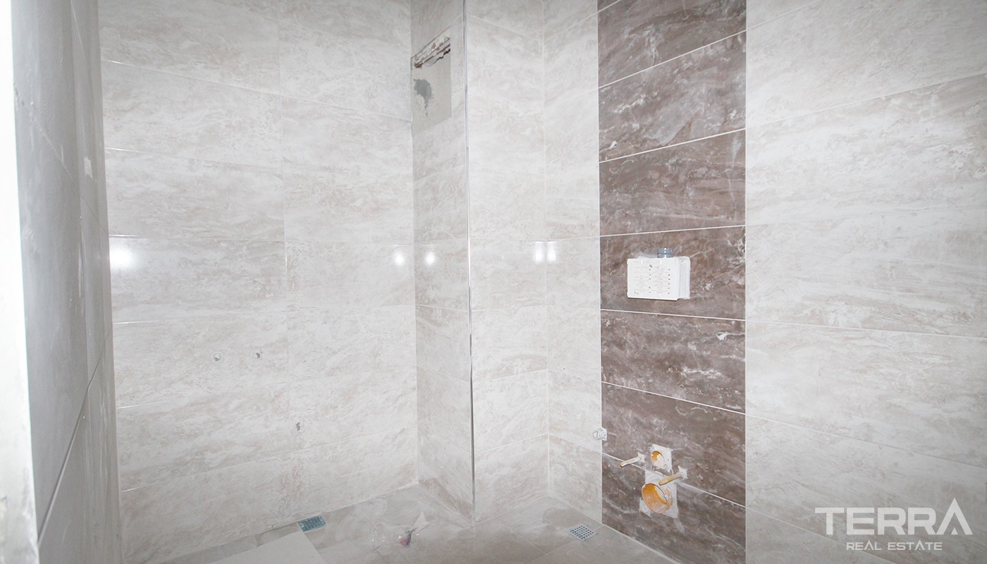 Entire 4-Storey Building for Sale in Antalya Kepez - 21666