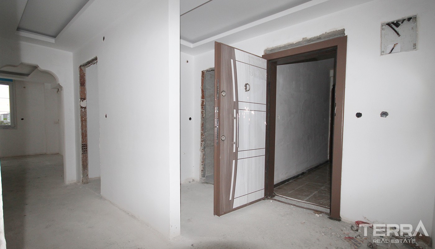 Entire 4-Storey Building for Sale in Antalya Kepez - 21668