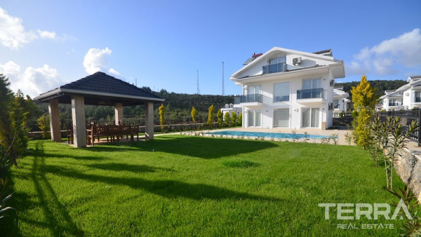 Luxuriöse Privatvilla zum Verkauf in Fethiye Ovacık mit privatem Pool