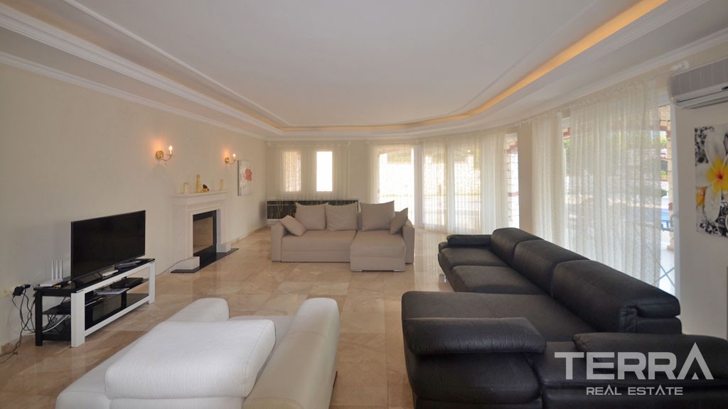 Four Bedroom Detached House in Fethiye Ovacık with Private Pool - 21787