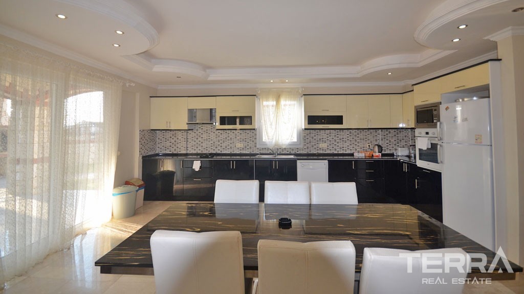 Four Bedroom Detached House in Fethiye Ovacık with Private Pool - 21789