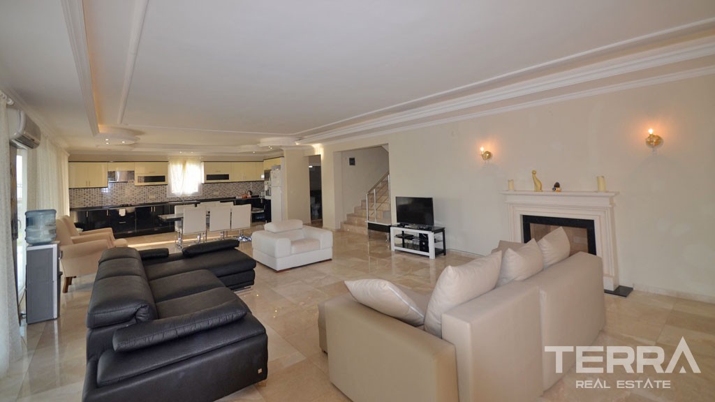 Four Bedroom Detached House in Fethiye Ovacık with Private Pool - 21797