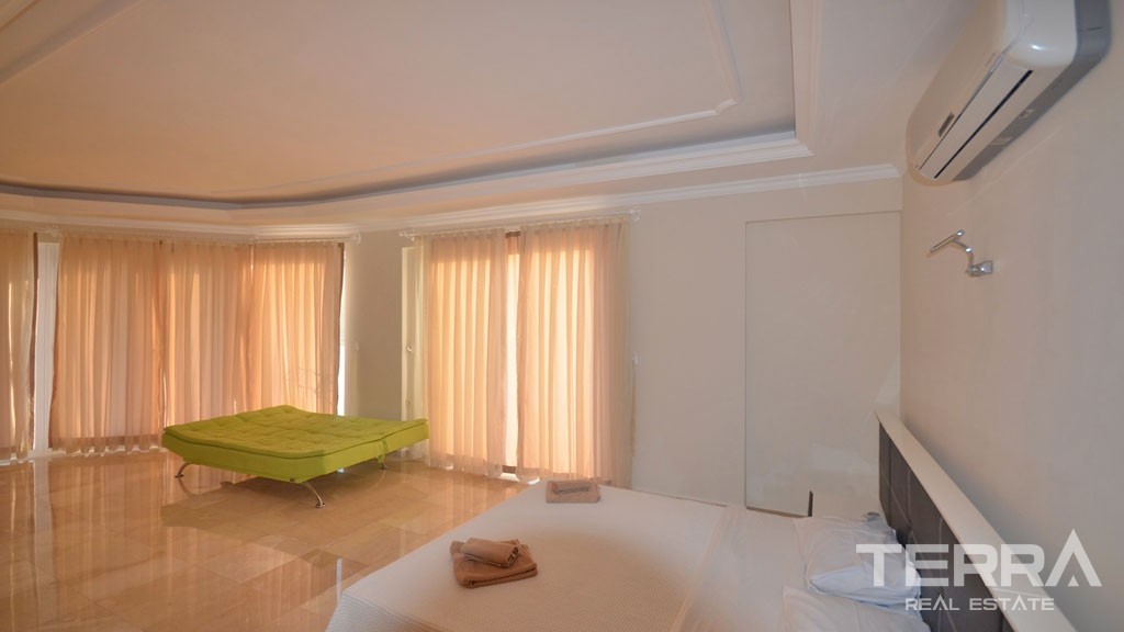 Four Bedroom Detached House in Fethiye Ovacık with Private Pool - 21806