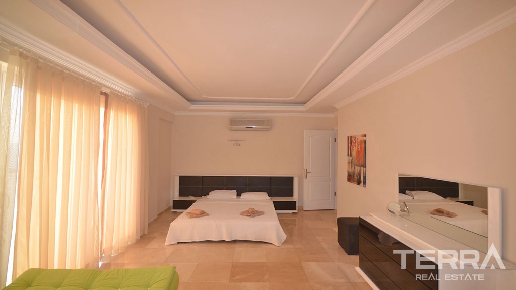 Four Bedroom Detached House in Fethiye Ovacık with Private Pool - 21807