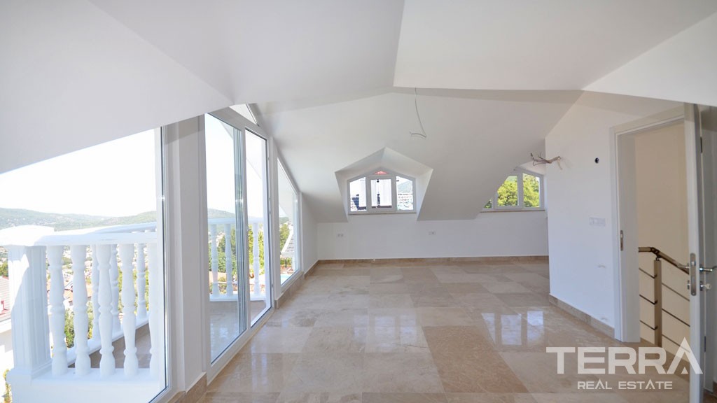Sea View Detached House in Fethiye Ovacık with Private Pool and Garden - 21910