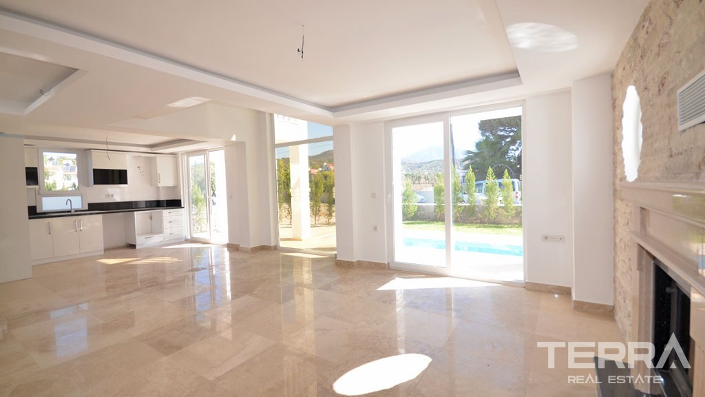 Einfamilienhaus mit privatem Pool in Fethiye Çalış zu verkaufen - 22222