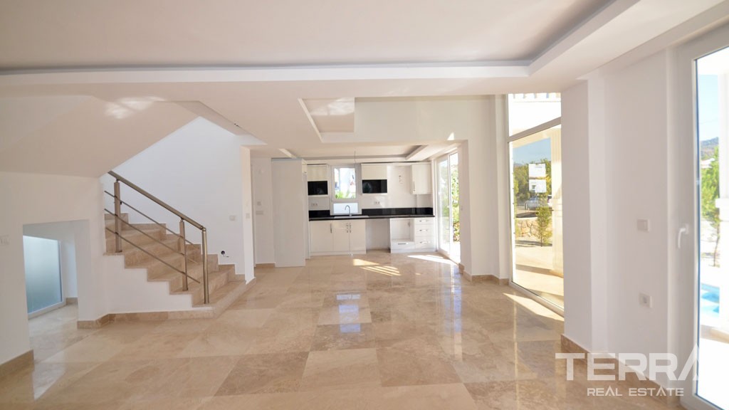 Einfamilienhaus mit privatem Pool in Fethiye Çalış zu verkaufen - 22224