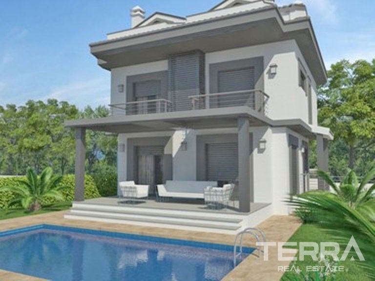 Modernes Haus mit privatem Pool in zentralem Fethiye die Türkei